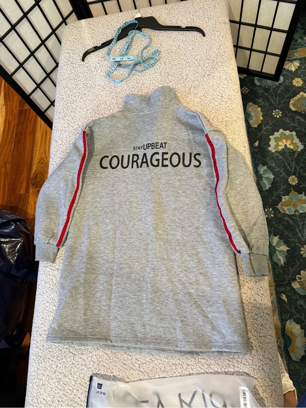 🌟 Stay Upbeat “COURAGEOUS” Quarter Zip Sweatshirt – Youth Size‎ 8 – NWOT